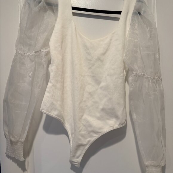 Blaine Bodysuit NBD Medium- Never Worn - Picture 2 of 3